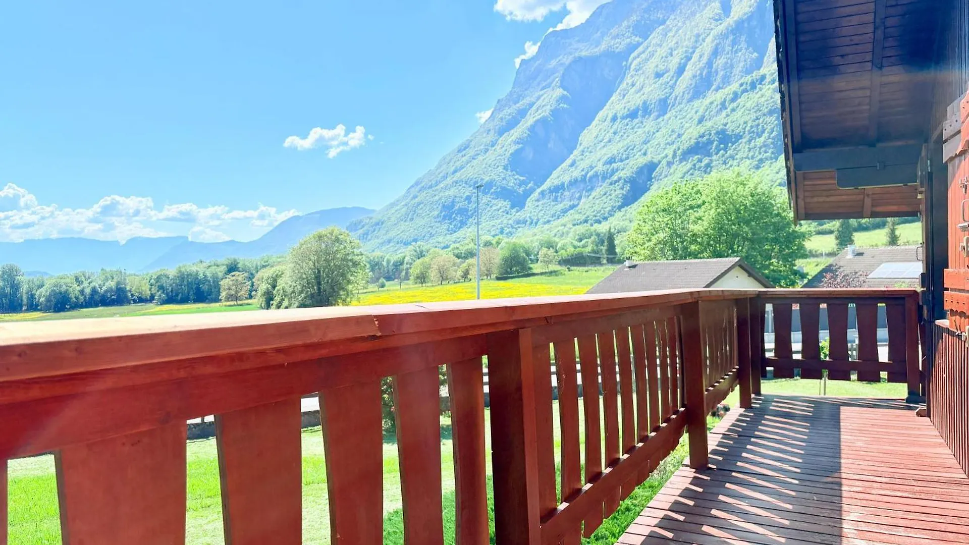 Gresy-sur-Isere La Lauziere - Chalet Parking Jardin
